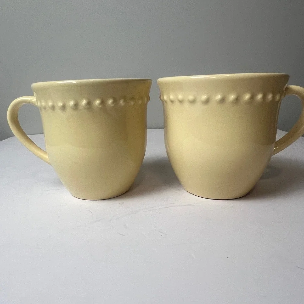 Pottery Barn Emma Coffee Mug Set of 2 Yellow Beaded Stoneware Portugal Farmhouse